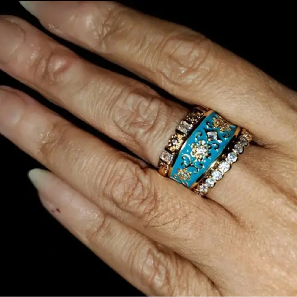 Retro Copper Hand Carved Texture Palace Turquiose Gold Ring Set - SIZE 6